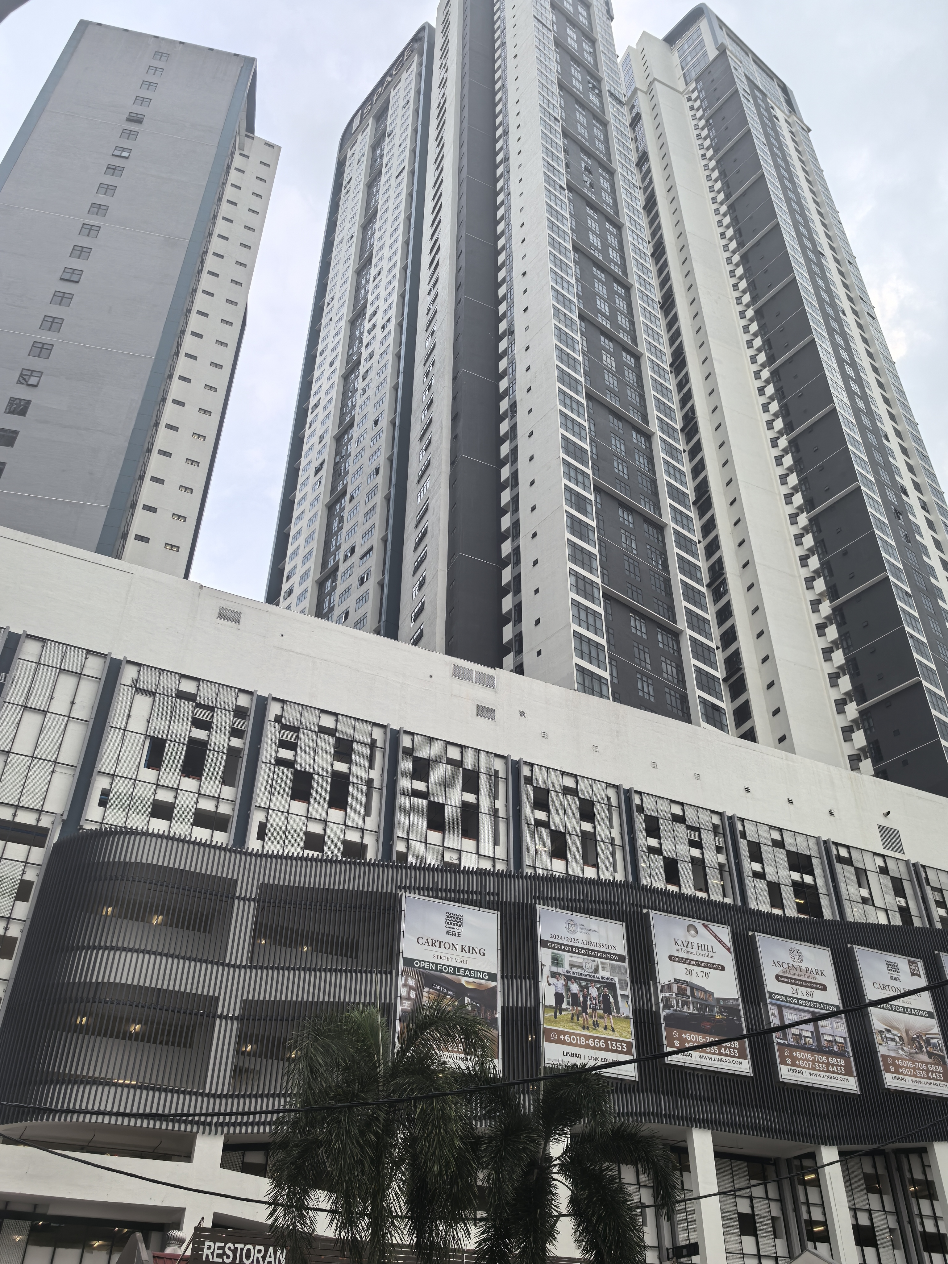 Latest company Cases about Space High-Rise Residences Aluminum Doors & Windows Project, Johor Bahru, Malaysia